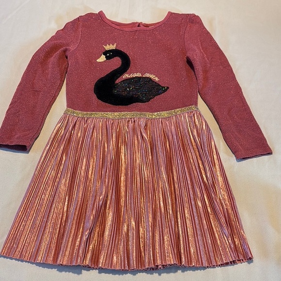 Palomino Other - Elegant Hot Pink Long Sleeve Dress with Swan Design